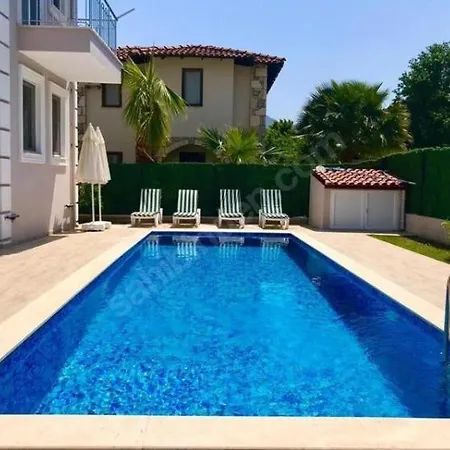 Ceylin's Hébergement de vacances